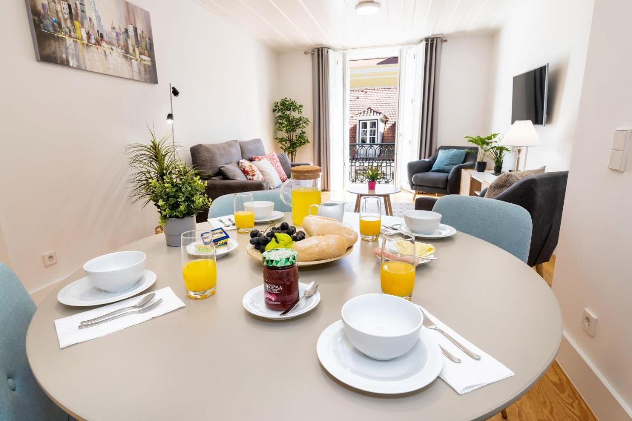 Amazing 1Bdr Apartment In Chiado By Lovelystay Lisboa 外观 照片